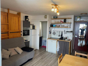 Studio cabine à Chamrousse avec balcon, pour 4 pers, cuisine équipée - FR-1-340-284